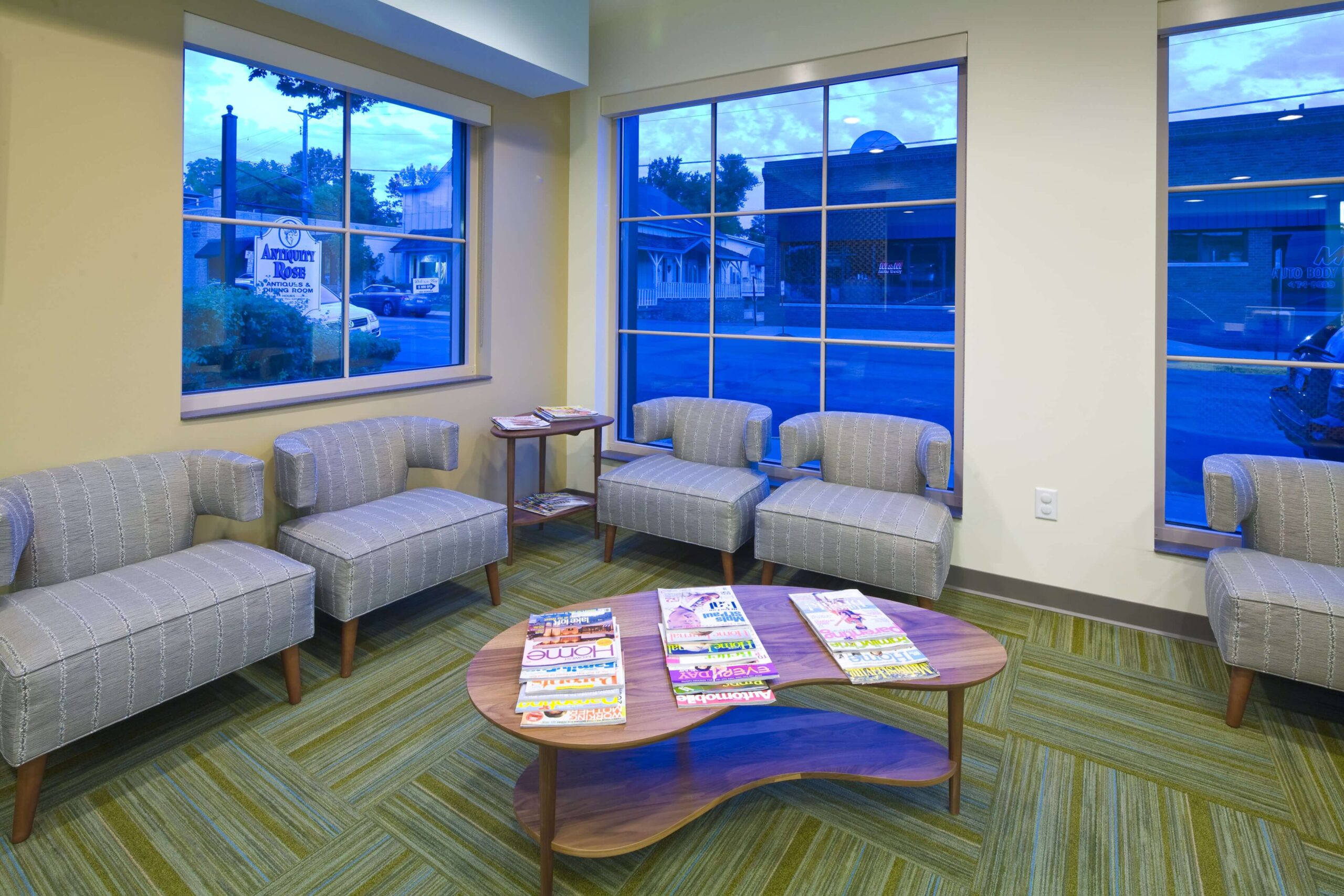 Clinic Seating Area - Town Dental Excselsior